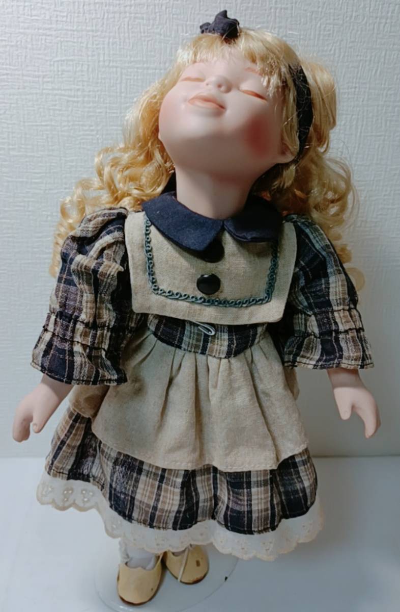 NN0808　２６１中古　ビスクＤＯＬＬカップル（身長３５～３６ｃｍ）　ヨーロッパＤＯＬＬ　陶器人形　西洋人形　アンティーク　チャイルド_画像6