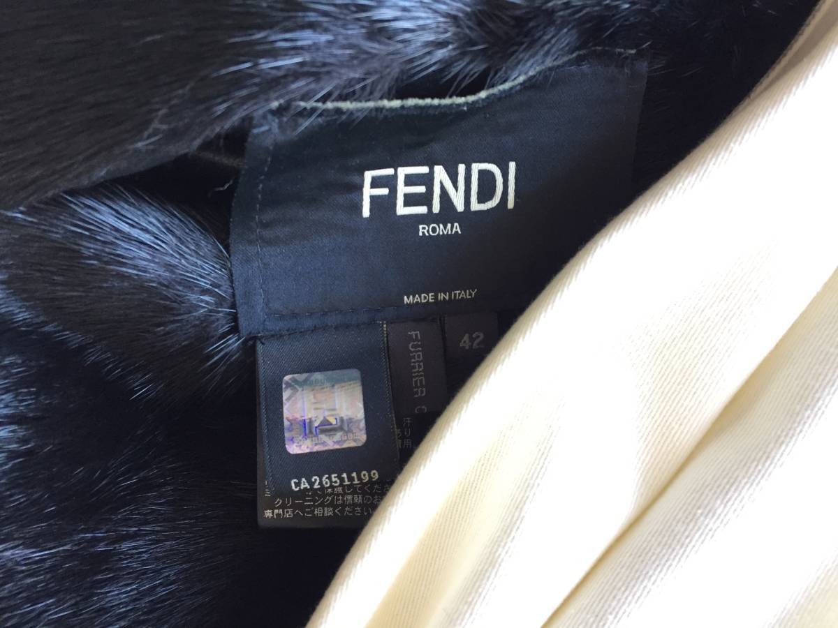 即決 新品　FENDI　フェンディ　最高級　ベルト付　ミンクファー毛皮ノーカラーコート☆42サイズ　ブラック_画像4