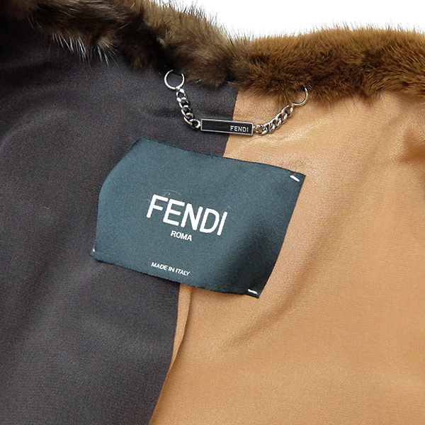 即決　極美品　FENDI　フェンディ　最高峰　ミンクファー毛皮ロングコート☆40サイズ　ハンガー、ガーケントケース付　ミンクコート_画像5