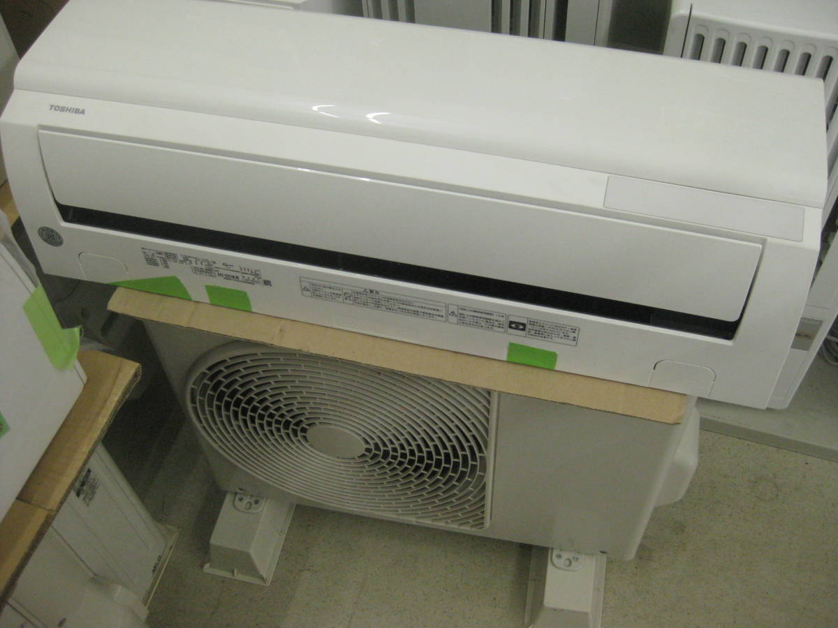 東芝エアコン RAS-G221MA 2020年製 6畳用 室内機-