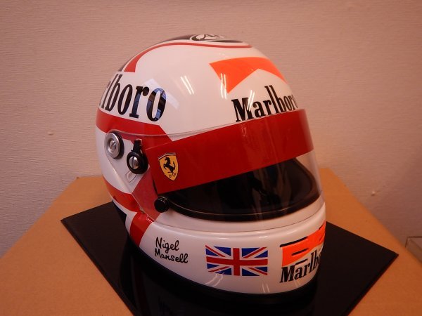4912 Arai Ferrari ナイジェル マンセル レプリカ ヘルメット 4912 Arai Ferrari ナイジェル マンセル レプリカ ヘルメット