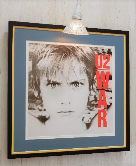 U2/War/80s Brit Rock LP Art/レコジャケ ポスター/ボノ/ロックアルバム・クラシック/ロックアイコン/Framed U2 Album/額付/アルバムアート_画像9