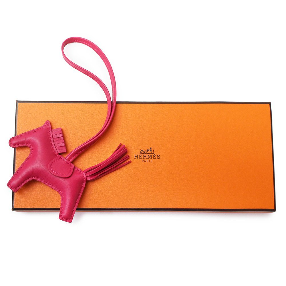 新品・未使用品)エルメス HERMES ロデオ PM チャーム Y刻印
