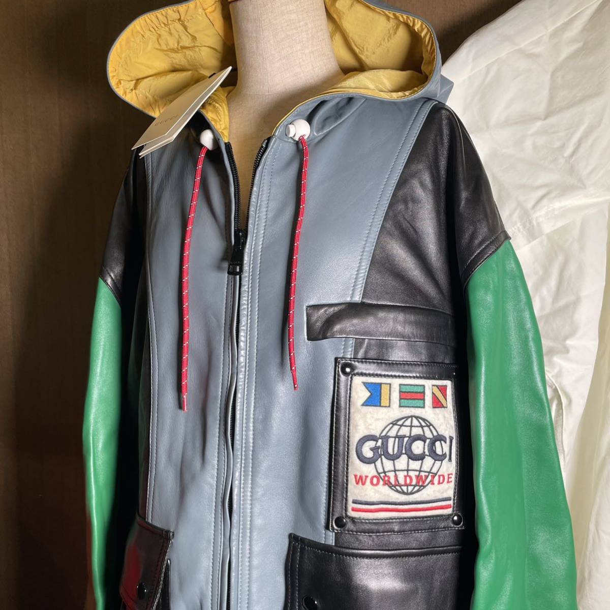20ss 極美品 GUCCI グッチ WORLD WIDE ワールドワイド マルチカラー
