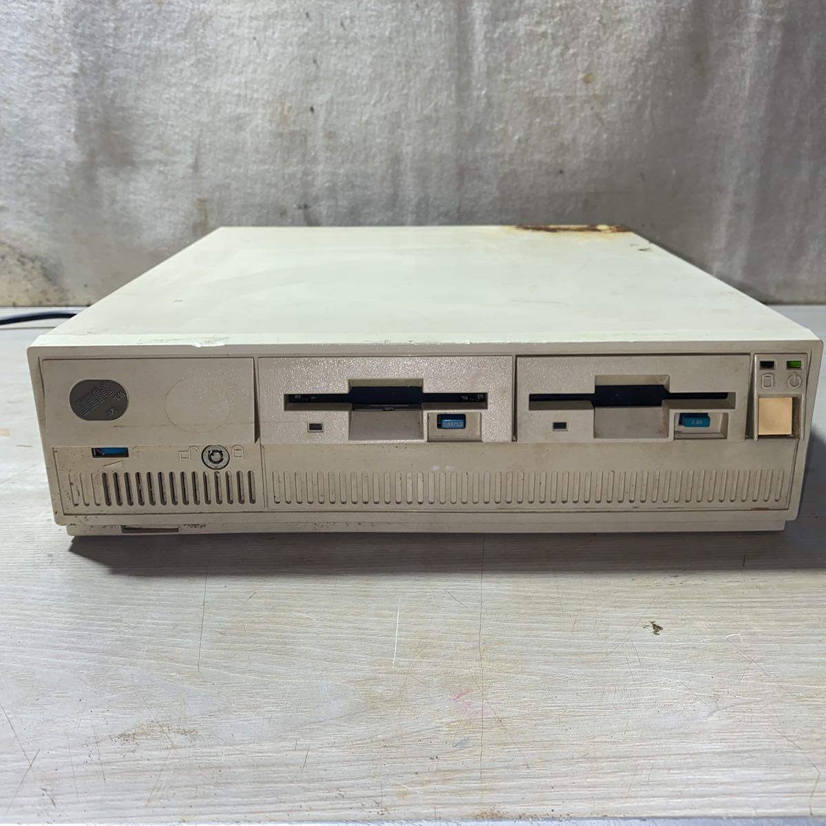 IBM パソコン単体 PS55 / 5521 通電の確認_画像1