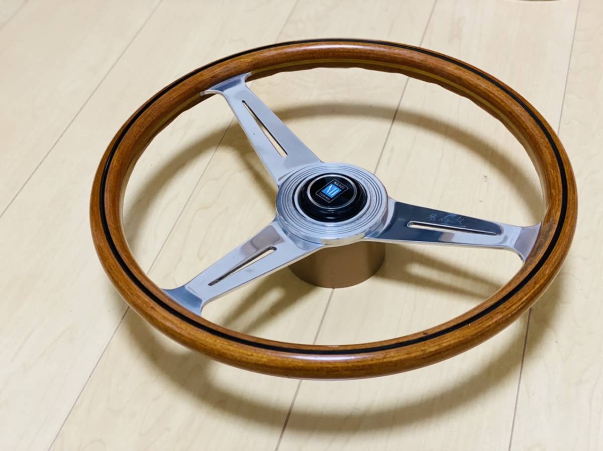 送料無料】当時物 ナルディ NARDI クラシック ラッパ無し 36.5cm