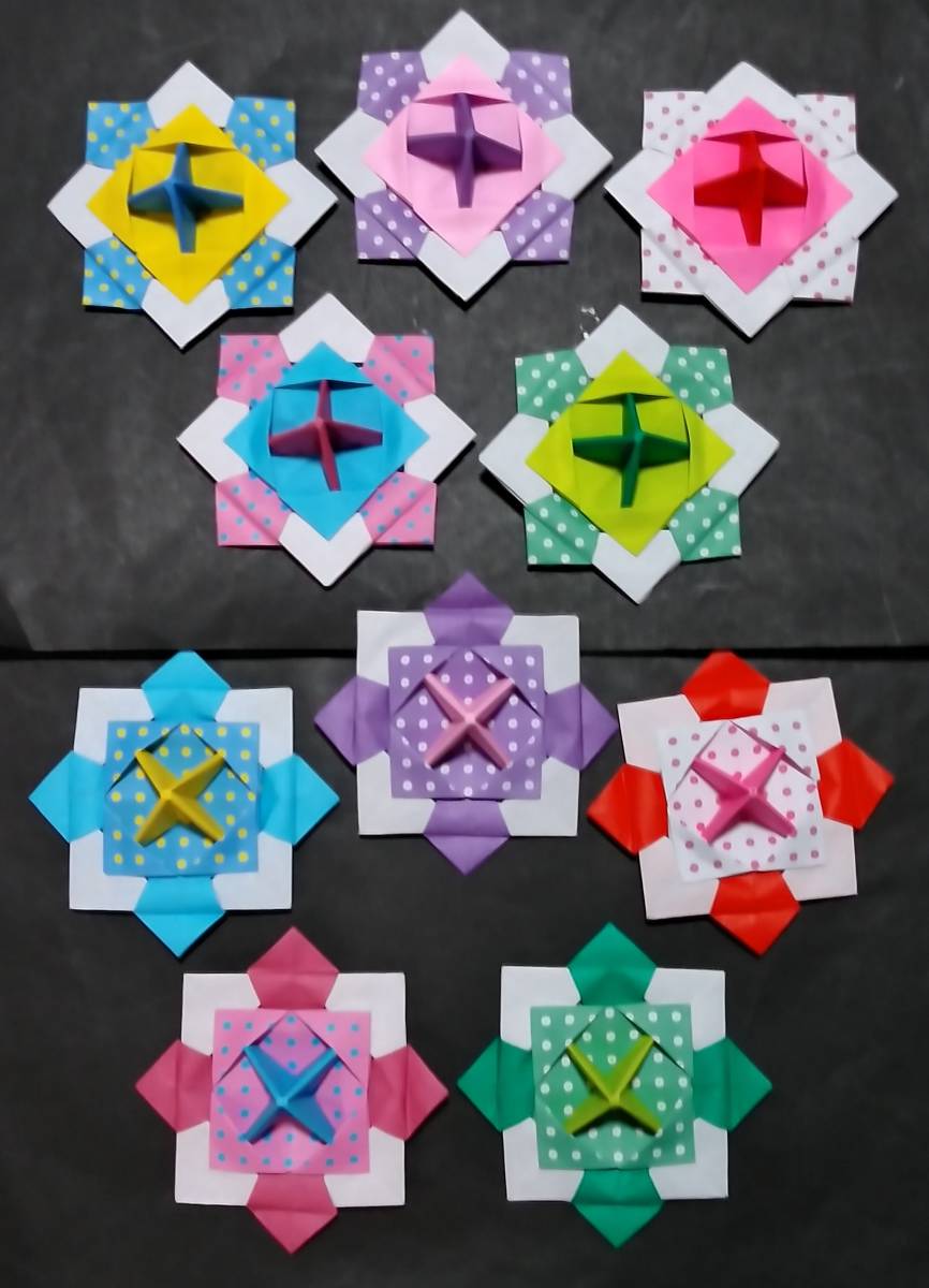  hand made origami .... times . koma ( dot pattern )10 point.. two according. folding person . doing.