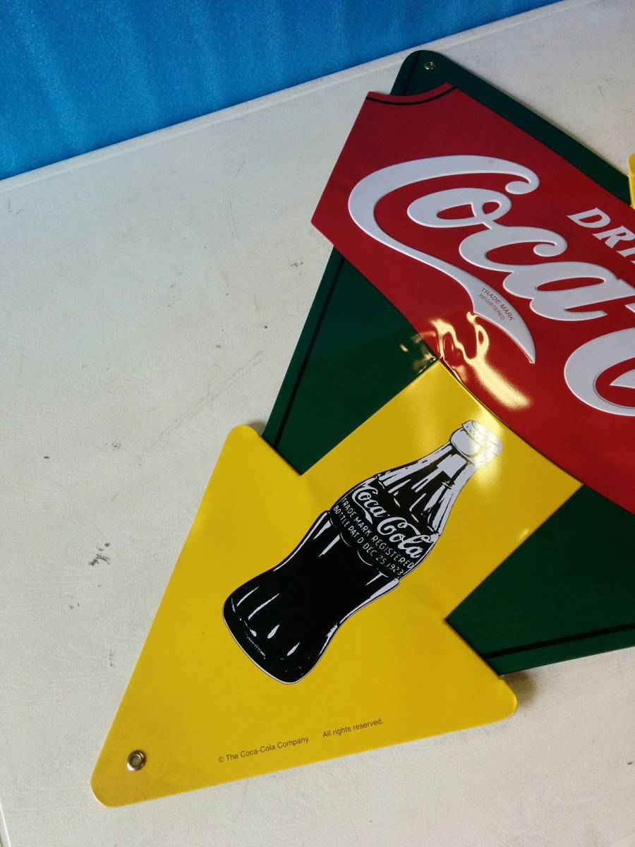 レア VINTAGE Coca Cola Arrow Tin Sign 1990