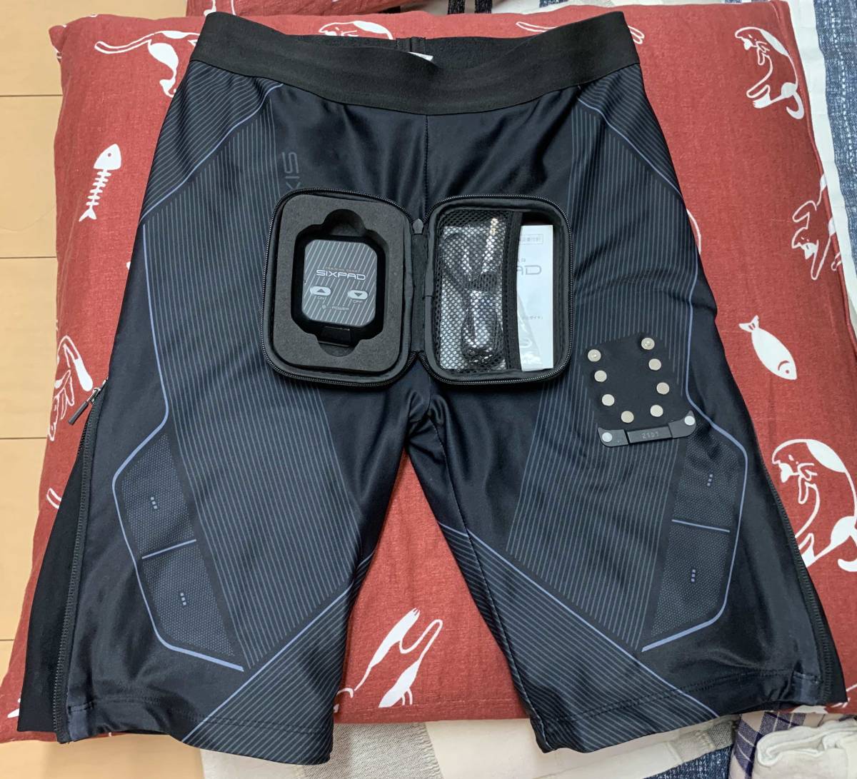 使用感あり】MTG SIXPAD Powersuit パワースーツ ライト ヒップ