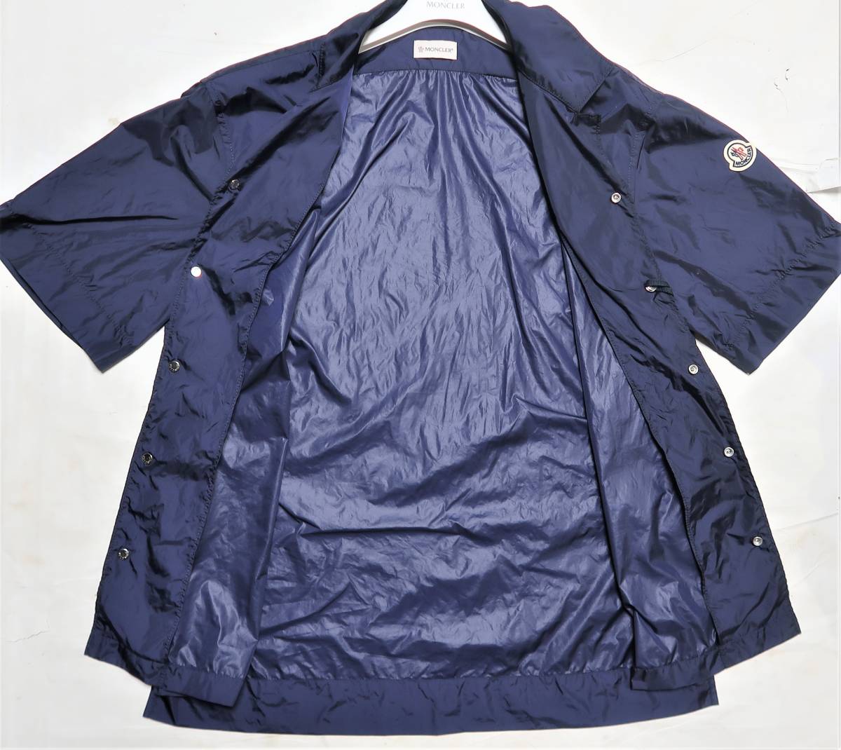 《送料無料・未使用》＜定価47,300円＞MONCLER モンクレール CAMICIA オープンカラーシャツ サイズ：L カラー：Navy/UNITED ARROWSの画像3