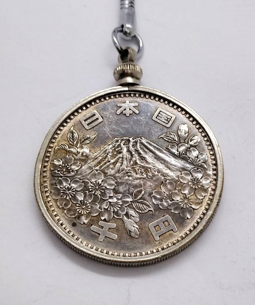 貴重!1964年 東京オリンピック 1000円 銀貨+ キーホルダー枠 貴重!1964年 東京オリンピック 1000円 銀貨+ キーホルダー枠