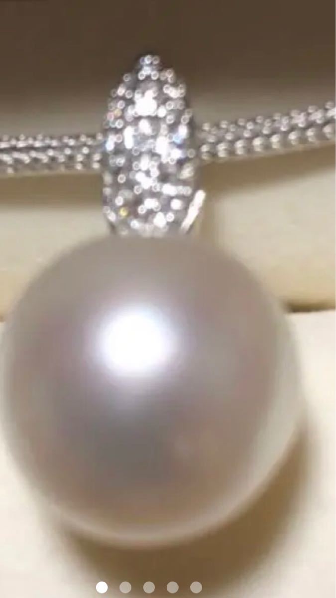 ずっと気になってた k18WG白蝶真珠 ネックレス 3連 トップ ダイヤ