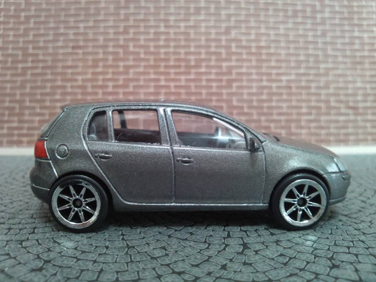 【中古品】 1/61 Volkswagen GOLF V ①_画像4