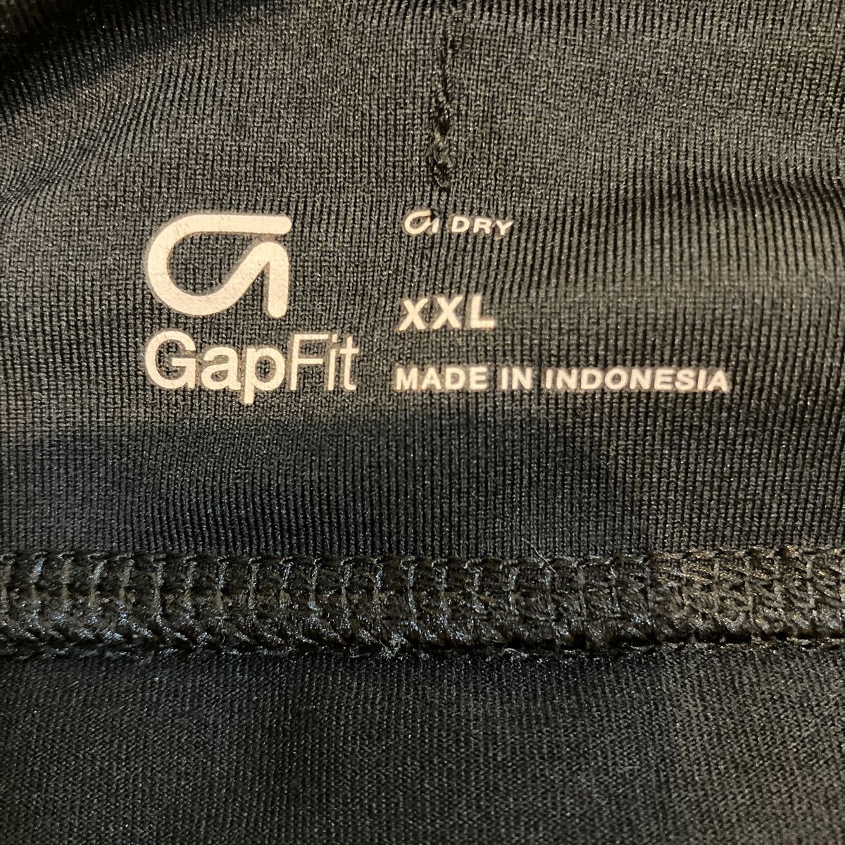 スポーツタイツ　スポーツレギンス　レギンス　gapfit