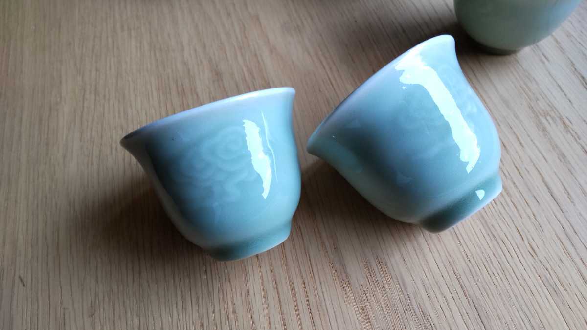 茶杯 8個 青磁 中国龍泉窯 煎茶碗 酒杯(唐物宜興紫砂烏龍茶芸 茶杯 8個 青磁 中国龍泉窯 煎茶碗 酒杯(唐物宜興紫砂烏龍茶芸