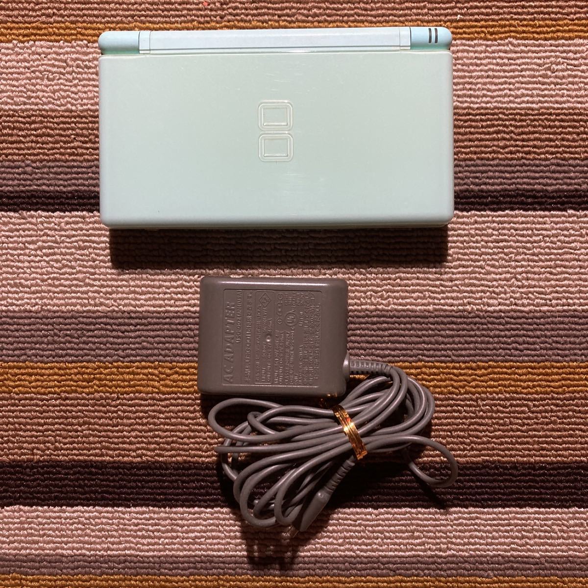 DS ニンテンドーDS Lite 本体 アイスブルー 充電器付き