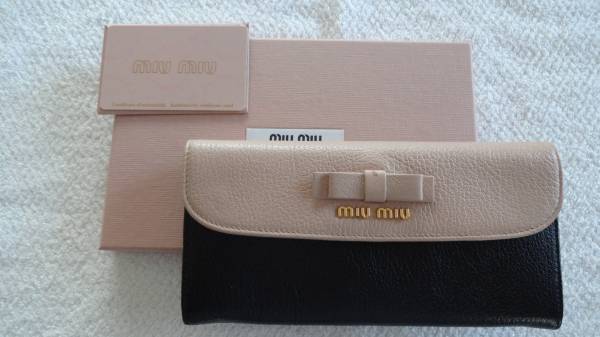 クーポン利用&送料無料 ミュウミュウ MIU MIU リボン付長財布 ベージュ