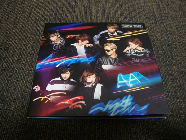 FC限定盤!DVD付!AAA『SHOW TIME』MUSIC CLIPとメイキングが27分収録!_画像1