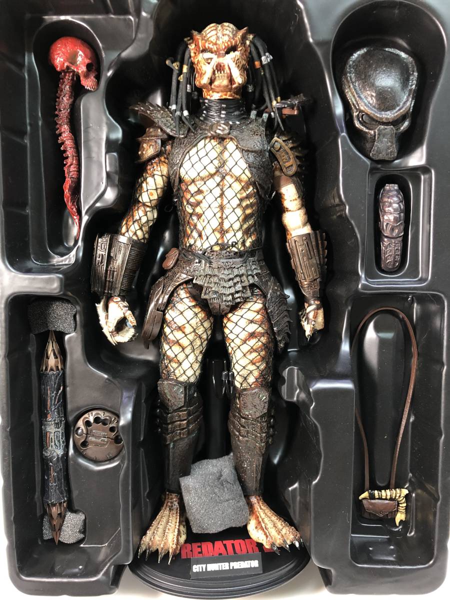 ホットトイズ マスターピース 1/6 プレデター2 シティーハンター