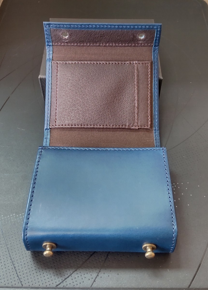 新品【エムピウ】大容量モデル ブルー m+ ミッレフォッリエP30 新品【エムピウ】大容量モデル ブルー m+ ミッレフォッリエP30
