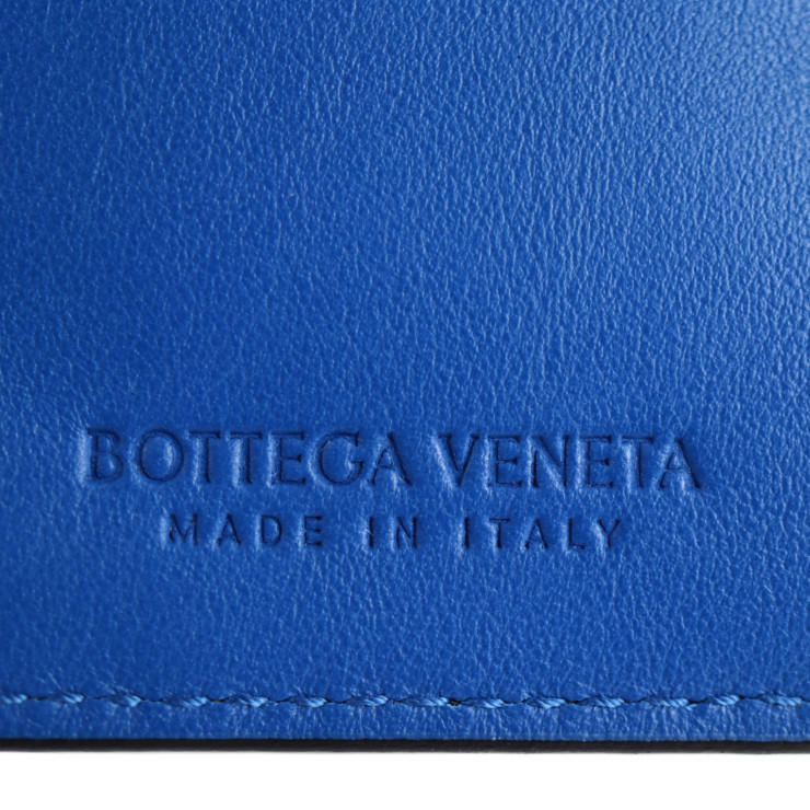 美品 BOTTEGAVENETA ボッテガヴェネタ イントレチャート 592780 二つ折り財布 レザー ブラック ブルー 札入れ 長財布【本物保証】_画像7