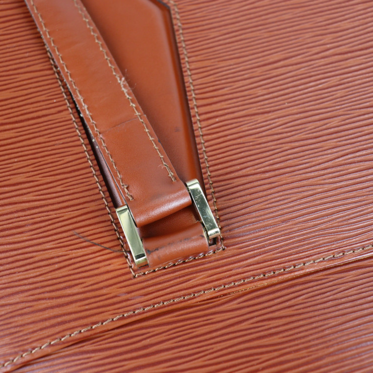 LOUIS VUITTON ルイ ヴィトン ヴォールテール エピ M52433 ショルダー