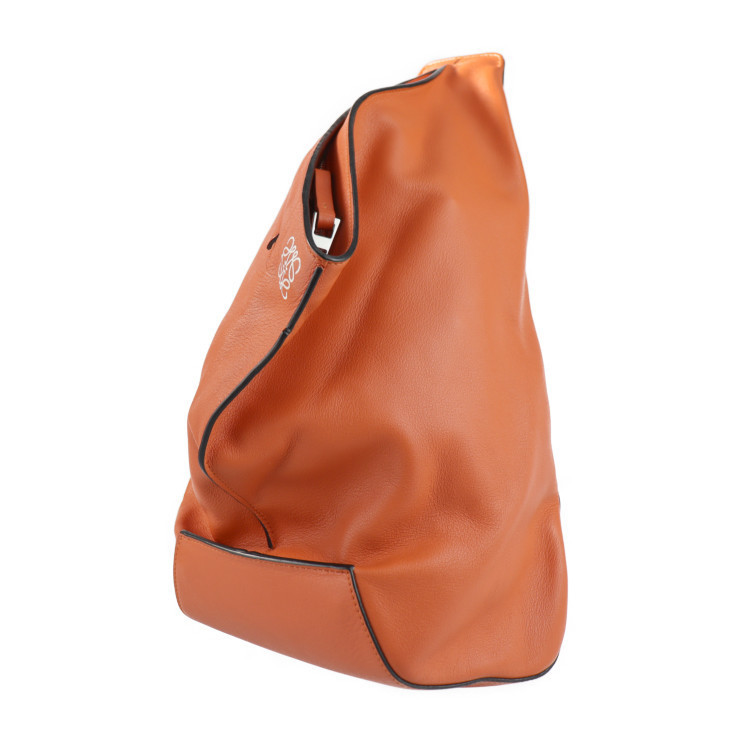 美品 LOEWE ロエベ アントン バッ レザー スモール ボディバッグ