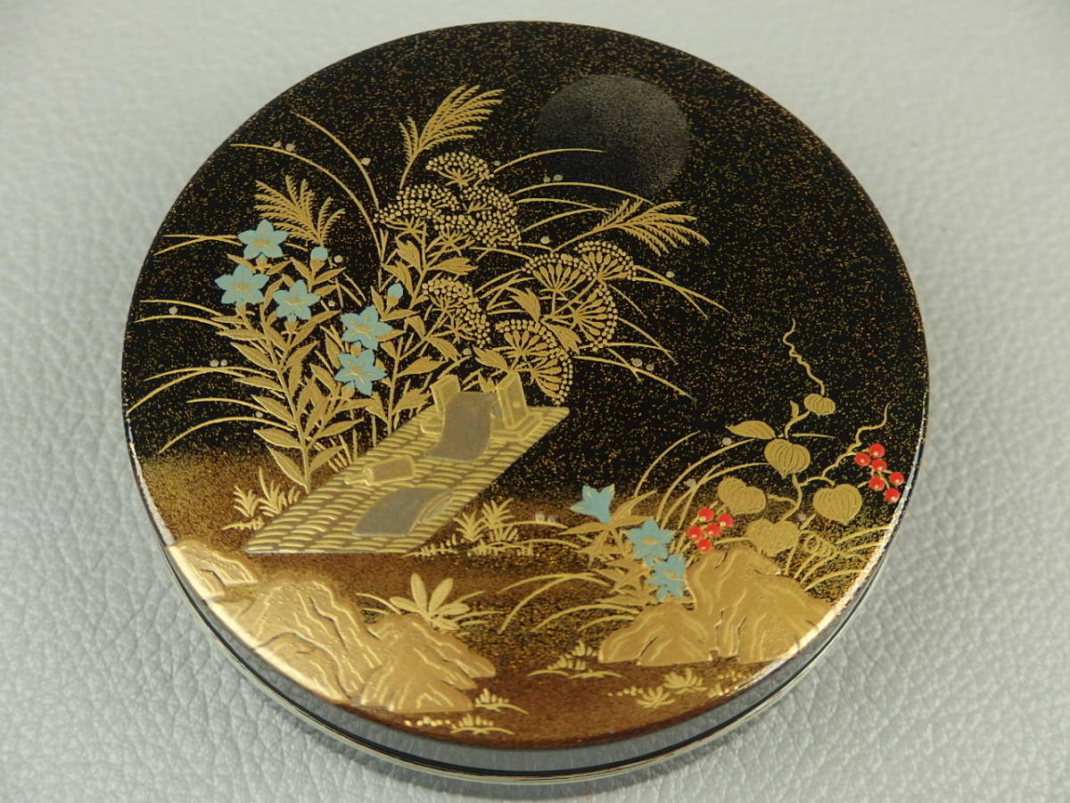 骨董・茶道具】☆平安 鈴木光入砧蒔絵香合 dn035tgl 金銀蒔絵 梨地