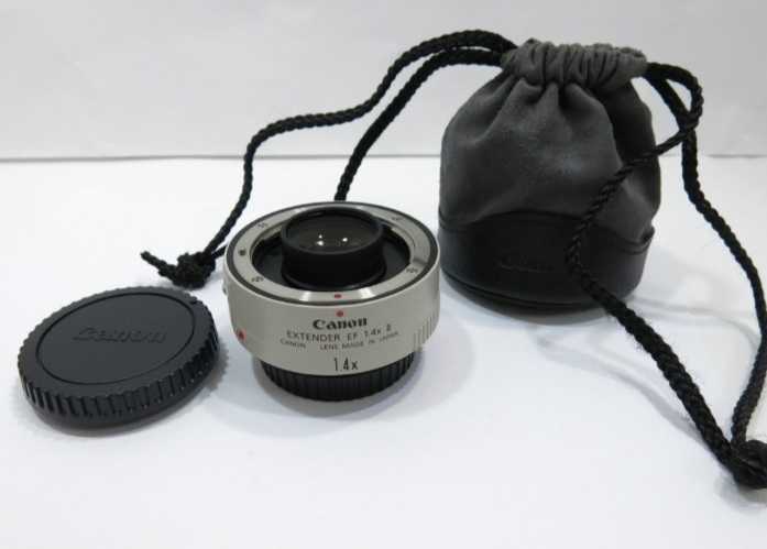 美品 】Canon EXTENDER EF 1.4x Ⅱ (2型)キヤノン LP811専用ポーチ