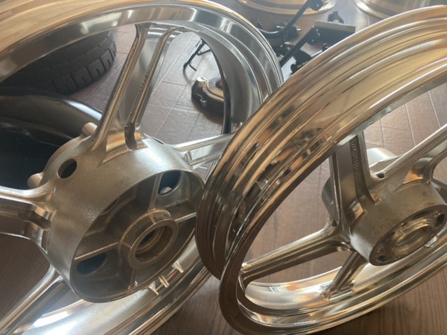 ☆ゼファー400・バレル研磨済み・ホイールセット・KAWASAKI