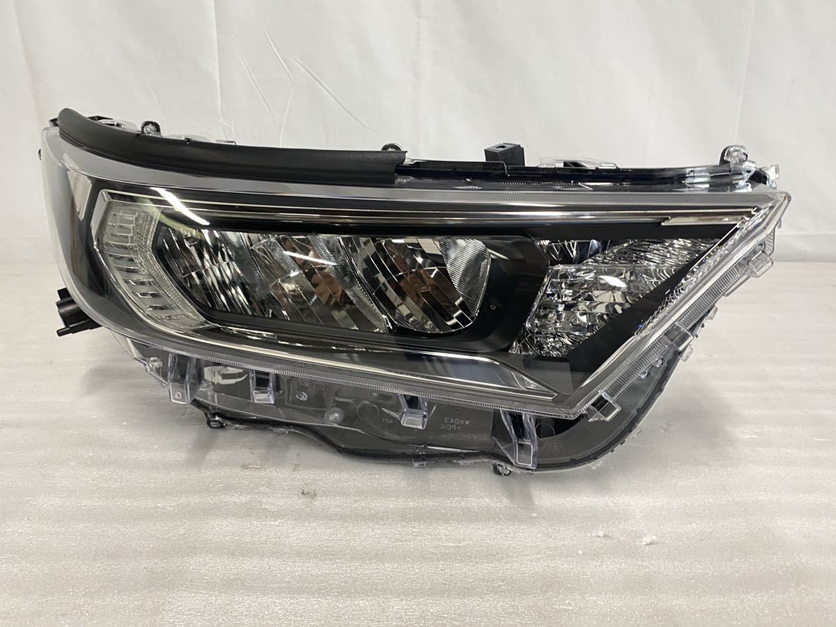 RAV4 MXAA54 左ヘッドライトユニット LED STANLEY42-87 RAV4 MXAA54 左ヘッドライトユニットLED STANLEY42-87