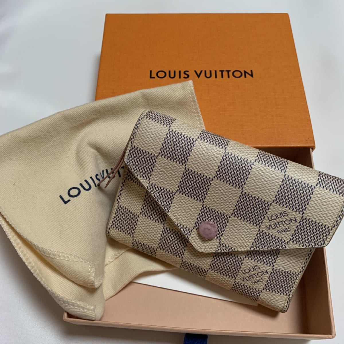 LOUIS VUITTON ルイ・ヴィトン ポルトフォイユ・ヴィクトリーヌ ダミエ