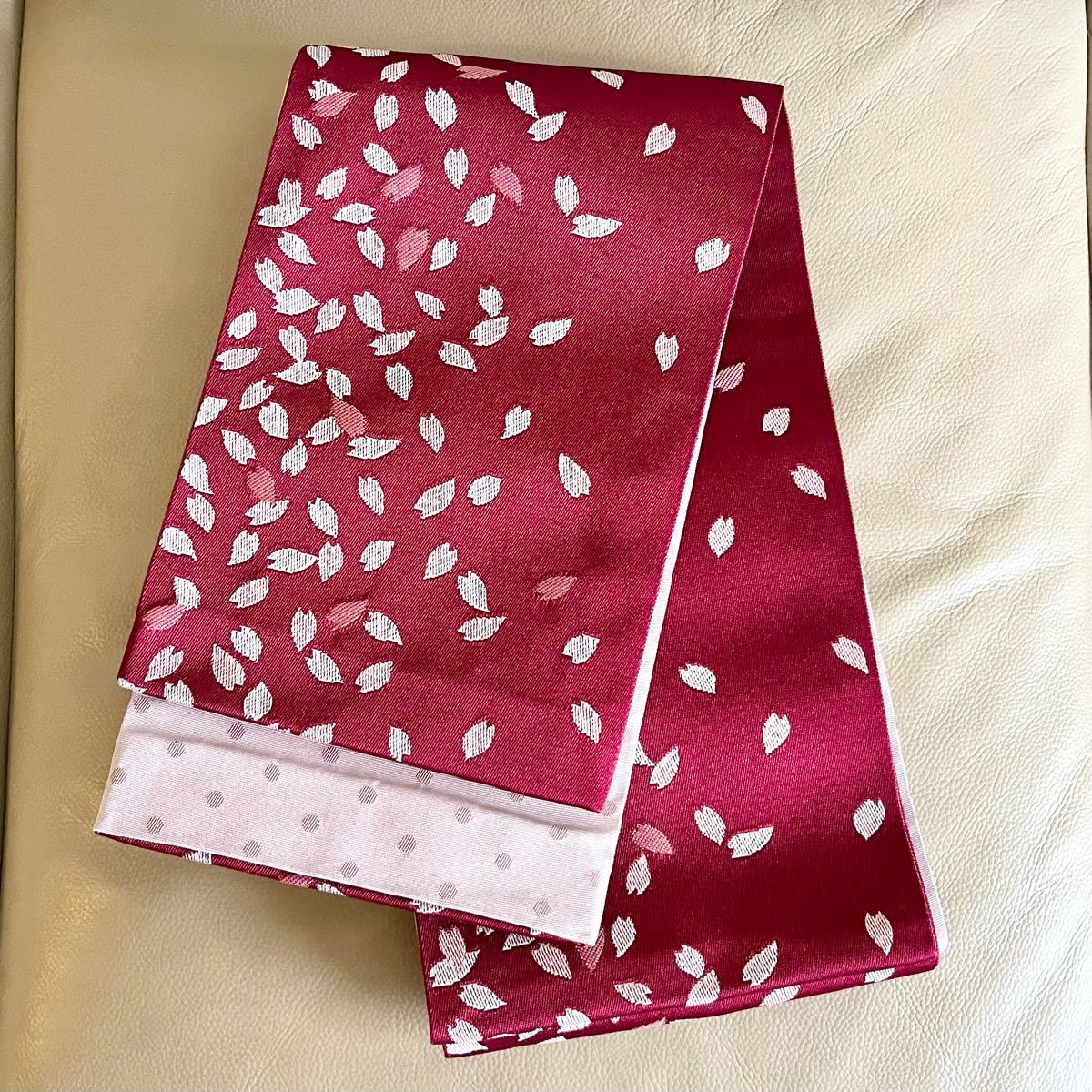 リバーシブル 半幅帯 和装小物 小花柄 桜柄 深紅 紅色 赤 レッド ピンク