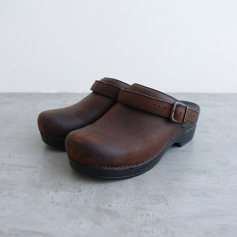 □ダンスコ DANSKO *INGRID/イングリッド オイルドレザーサボサンダル