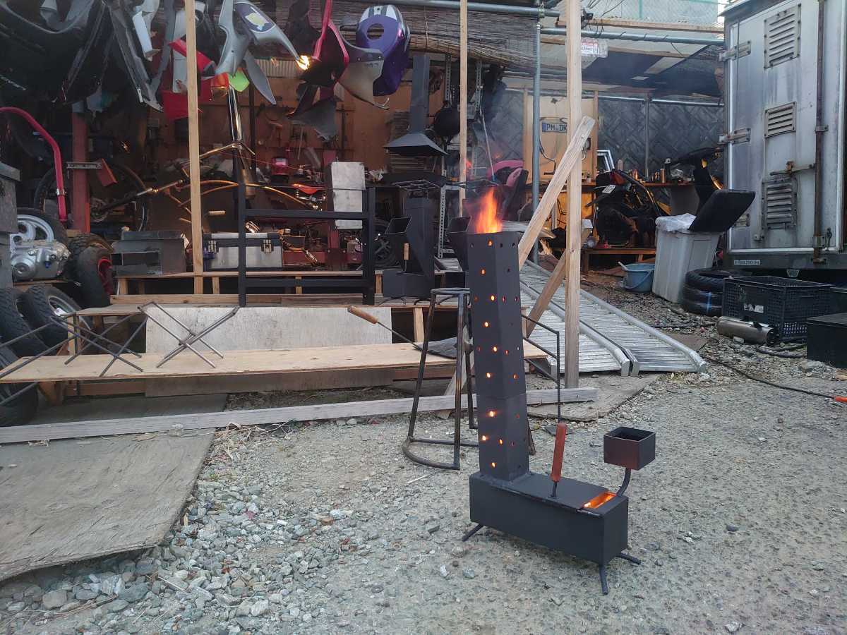 受注製作】廃油ストーブ ロケットストーブ 自然吸気 電源不要 受注製作】廃油ストーブ ロケットストーブ 自然吸気 電源不要