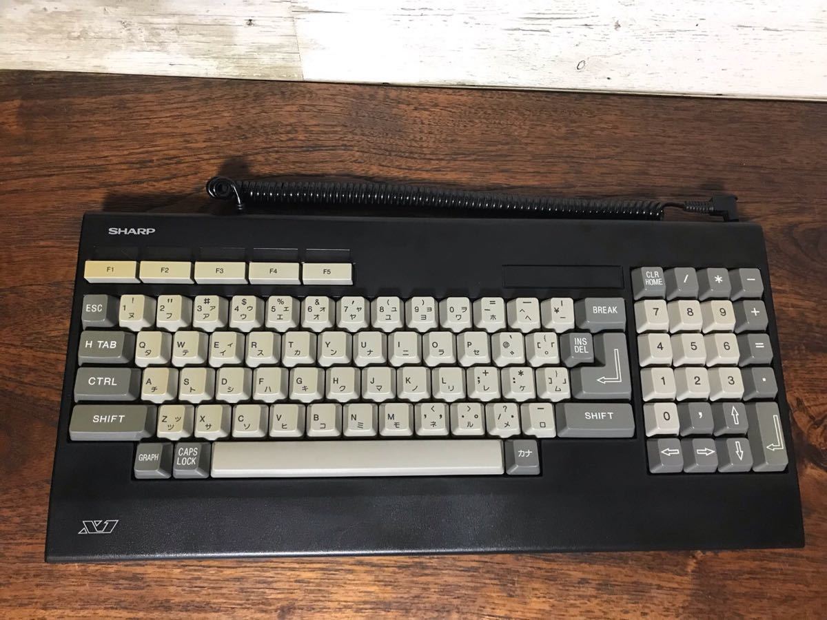 動作確認済 シャープ X1G CZ-822C +キーボード/RGBケーブル 動作確認済 シャープ X1G CZ-822C +キーボード/RGBケーブル
