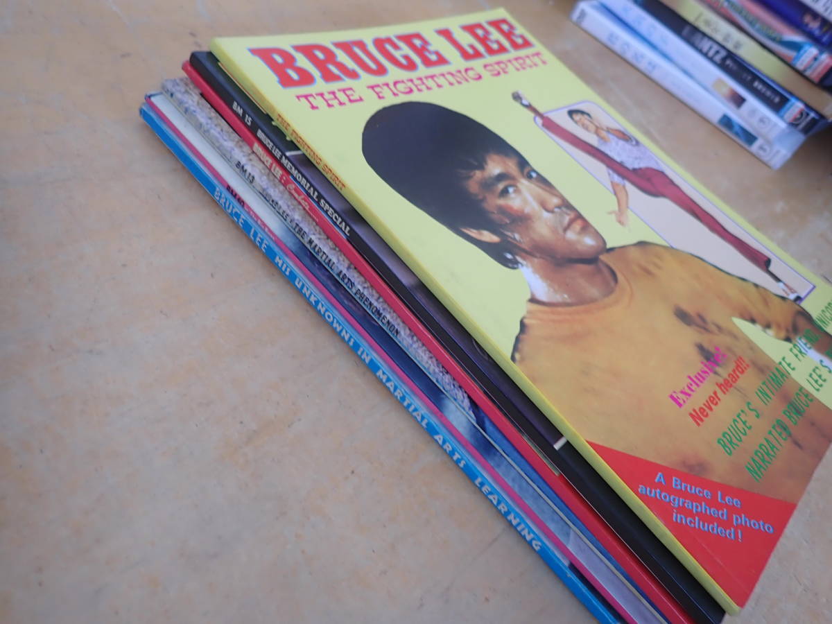 O17E】ブルースリー 洋書 まとめて6冊セット 英語/THE FIGHTING SPIRIT/THE MARTIAL ARTS PHENOMENON 映画 O17E】ブルースリー 洋書 まとめて6冊セット 英語/THE FIGHTING SPIRIT/THE MARTIAL ARTS PHENOMENON 映画