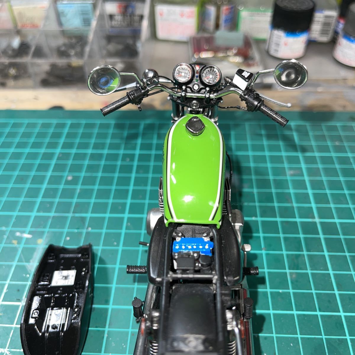 ハセガワ 1/12 カワサキKH400 完成品 ジャンク ハセガワ 1/12 カワサキKH400 完成品 ジャンク