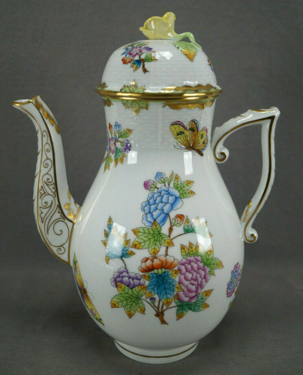 Herend Queen Victoria Green Porcelain Coffee Pot With Rose 