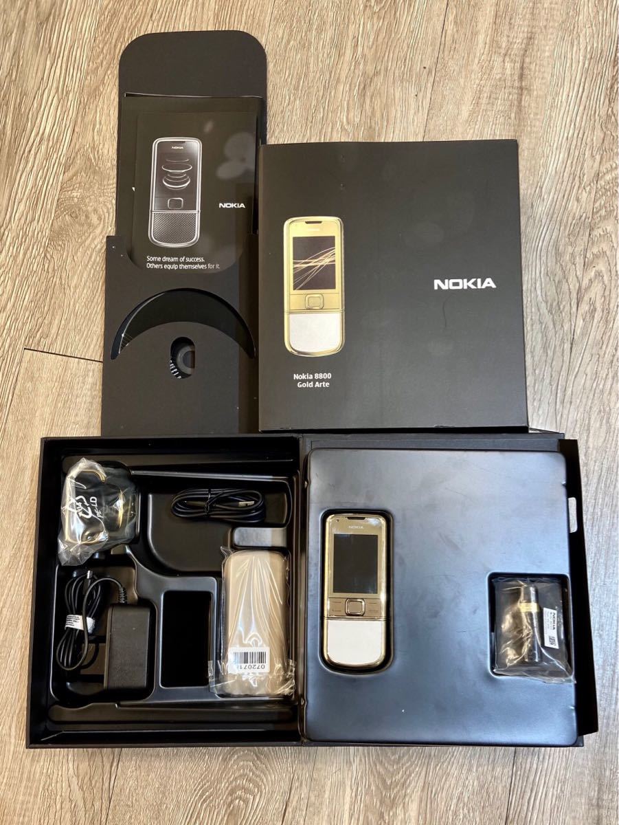 1円から ノキア 8800 ゴールド エット Made in UK Nokia 8800 Gold Arte 展示品用_画像7