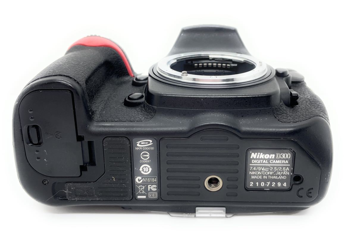 25 Nikon D300 ボディ デジタル一眼レフカメラ 液晶やけあります 25 Nikon D300 ボディ デジタル一眼レフカメラ 液晶やけあります