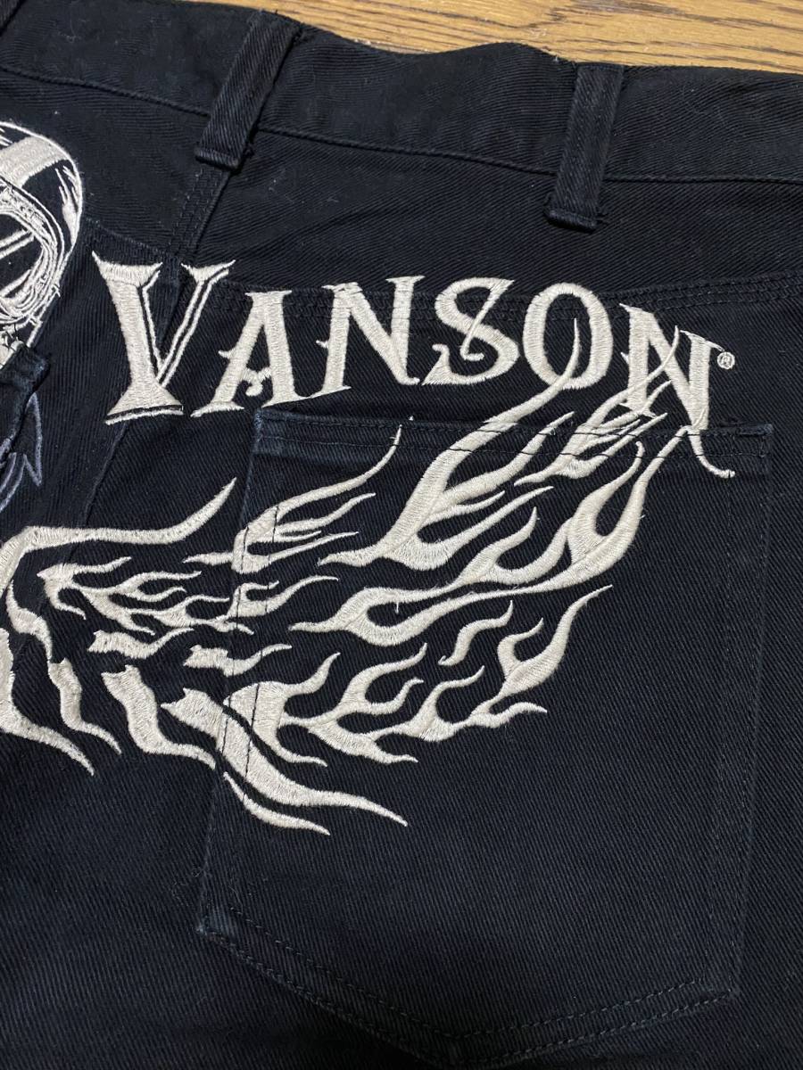 ※バンソン VANSON LOONEY TUNES ルーニートゥーン＆ロゴ スカル 刺繍 デニム パンツ ブラック S 　　　　 BJBB.G_画像5