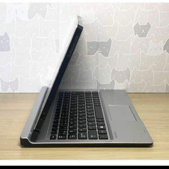 美品】2in1タブレット高年式/CoreM5&SSD/4G/タッチ/Office | alfasaac.com