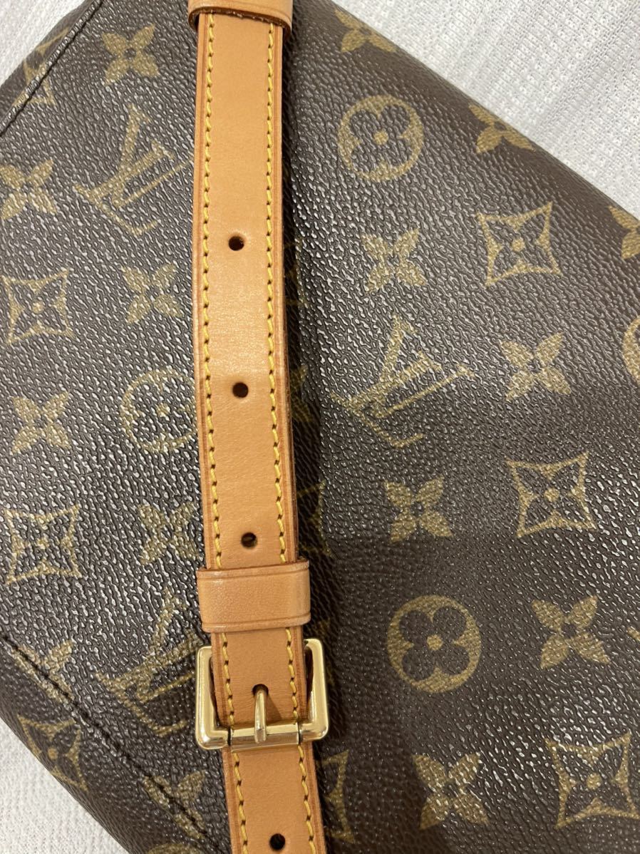 Louis Vuitton ルイヴィトン モノグラム ミュゼットタンゴ ショート 美