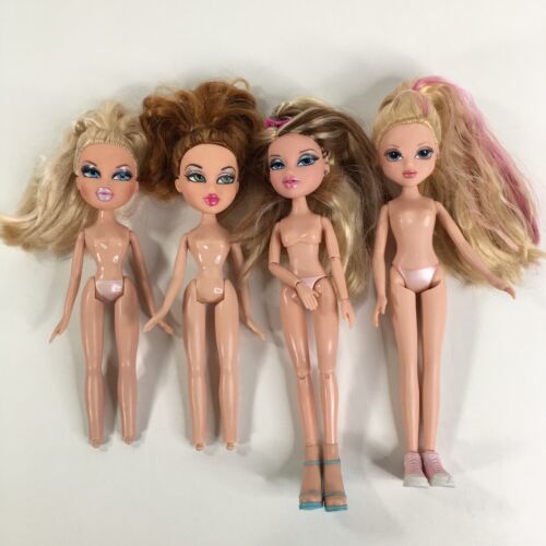 Bratz Doll Cloe Meygan Moxie Girlz Avery 2001 '09 '10 Catz Nude Lot of 4 READ 海外 即決