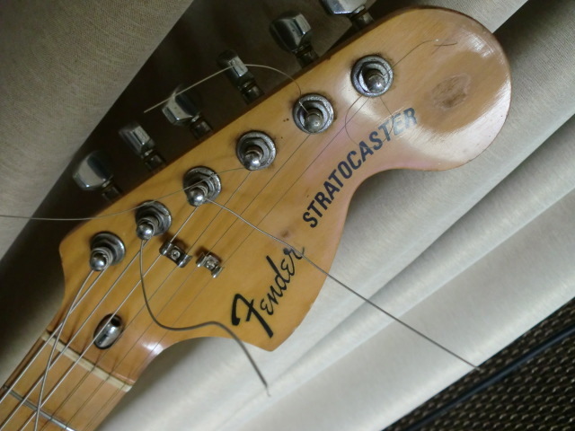 フジゲン製フェンダージャパン FenderJapan ST-50・88/89年物 H+6桁