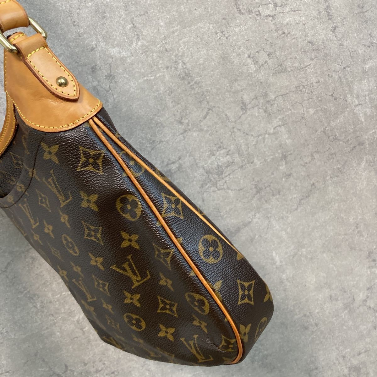 超美品　ルイヴィトン　LOUIS VUITTON オデオン　ショルダーバッグ モノグラム　極美品_画像5