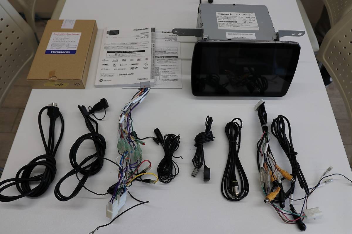新品アンテナ付【Panasonic CN-F1D】 パナソニック ストラーダ 地図