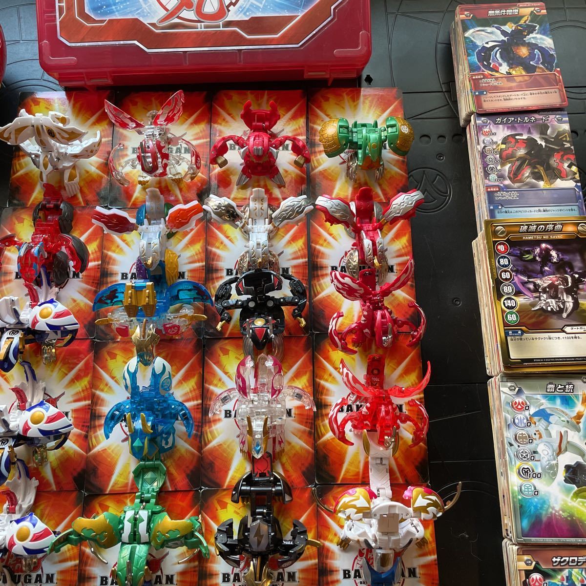 【限定品、貴重品多数】爆丸 240個 以上大量 セット！ bakugan very Rare 爆テク BAKUTECH Dragaon 神3 バクガン MUNIKIS Tavanel 等_画像7