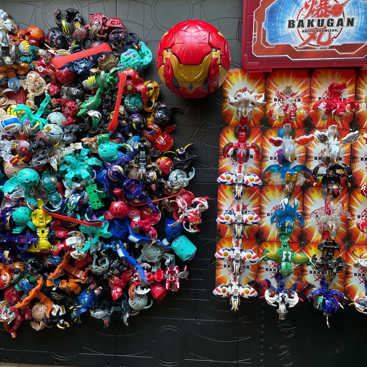 【限定品、貴重品多数】爆丸 240個 以上大量 セット！ bakugan very Rare 爆テク BAKUTECH Dragaon 神3 バクガン MUNIKIS Tavanel 等_画像1